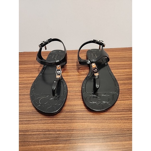 COACH‎ Piccadilly Black Jelly Thong Sandals Size 5B LN - Picture 1 of 7
